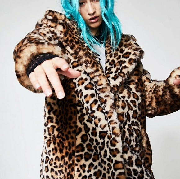 Sold.   Dolls Kill Current mood faux fur coat - Picture 3 of 11